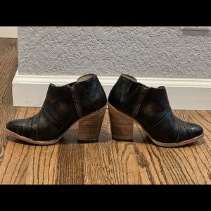 Freebird Gate Booties